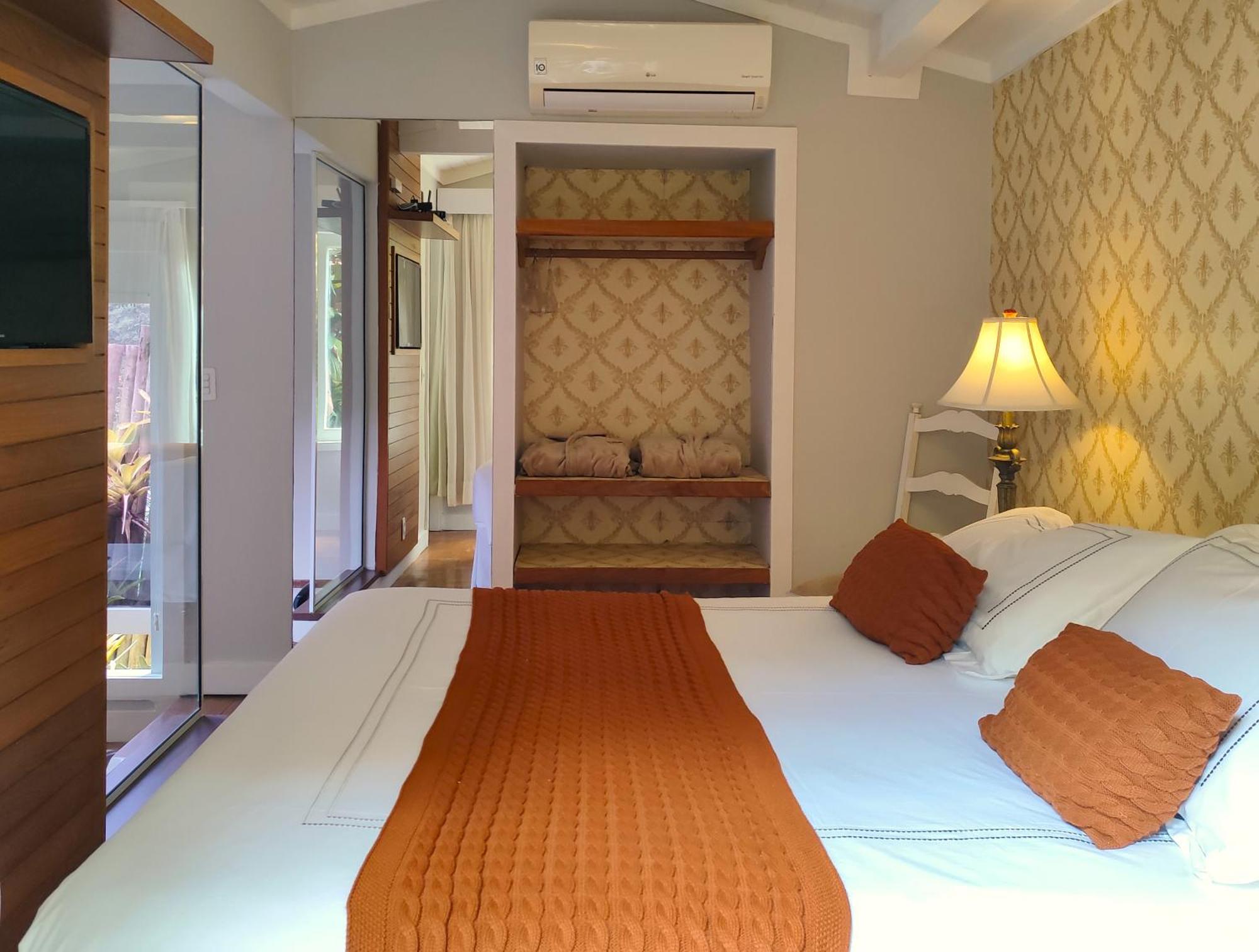 Su Paradise Villa Chales E Suites Correas Room photo
