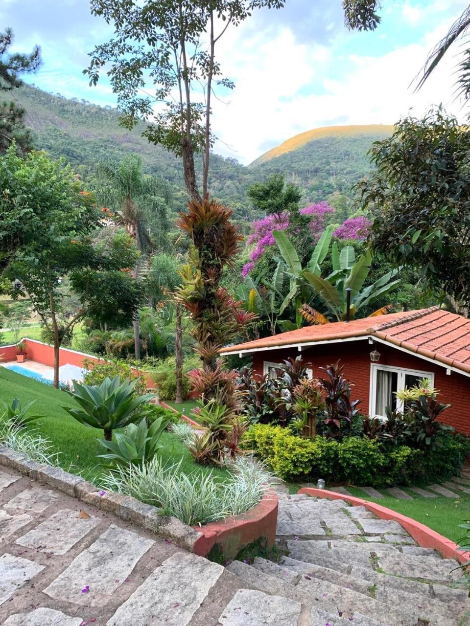 Su Paradise Villa Chales E Suites Correas Room photo